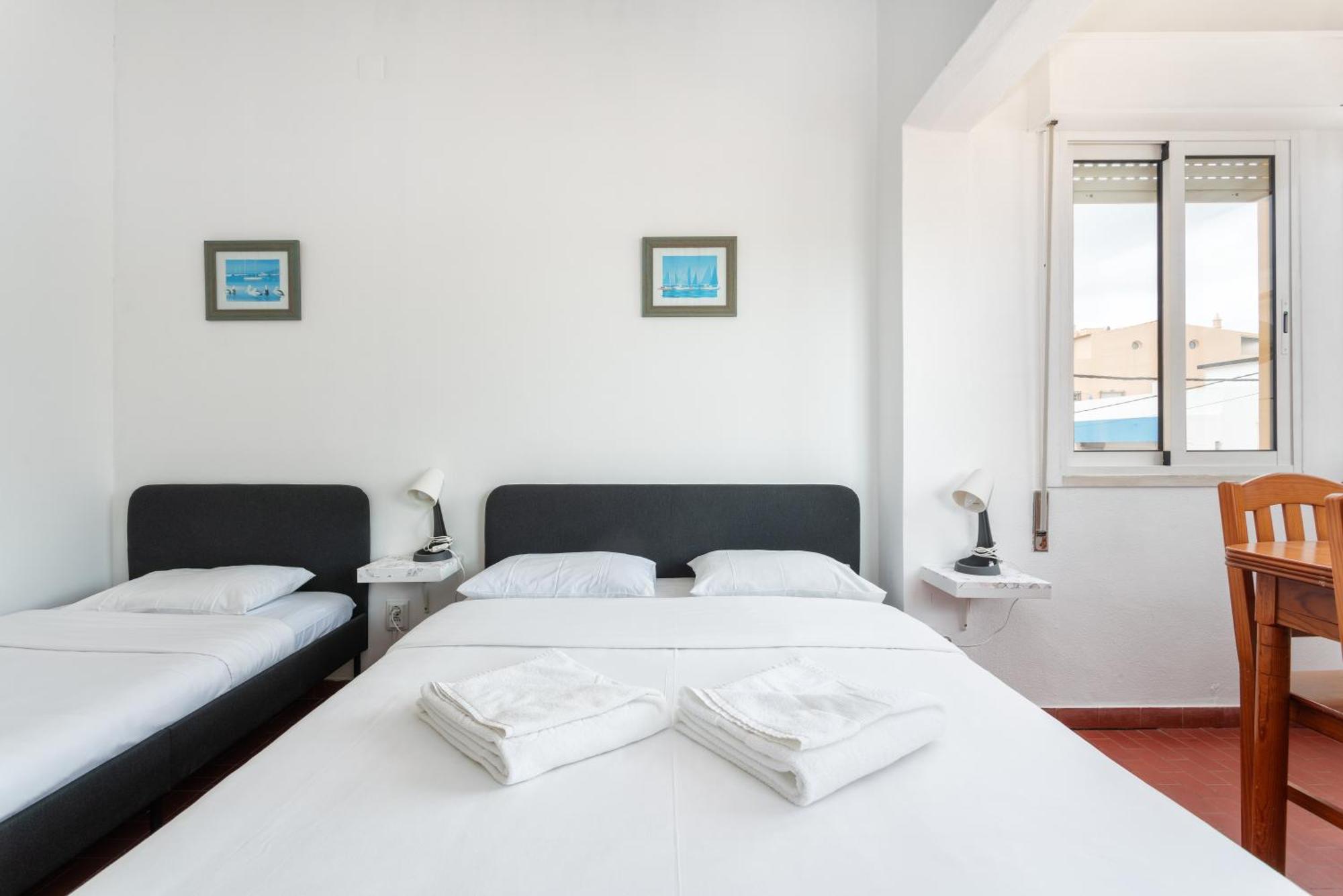 Blife Faro Beach Hostel & Rooms Kültér fotó